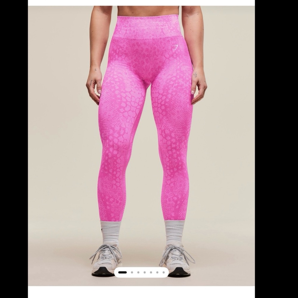 ❌sold❌Gymshark Adapt Animal x Whitney Seamless Leggings medium